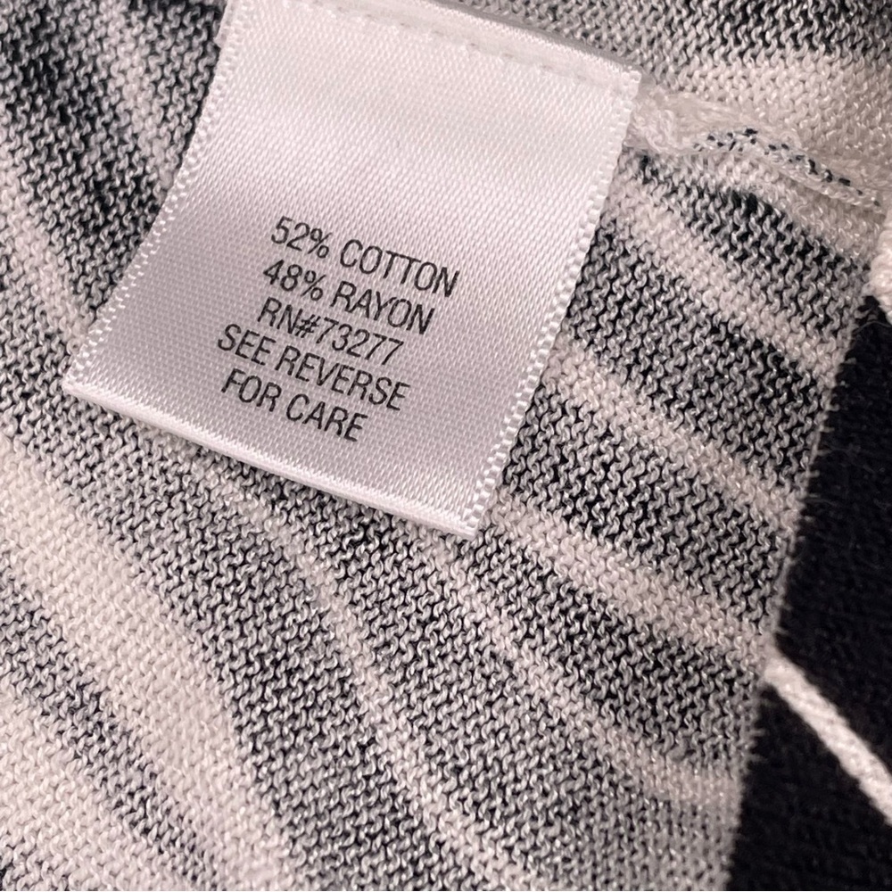 NEW Dana Buchman signature Women's Top size L. Tags. - Picture 5 of 7
